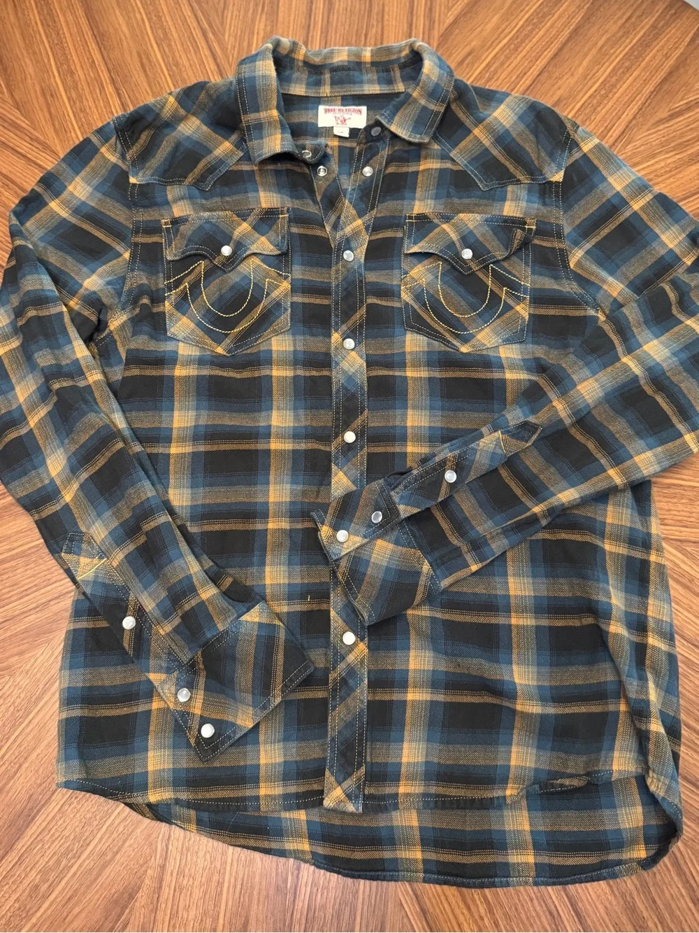 True Religion classic snap